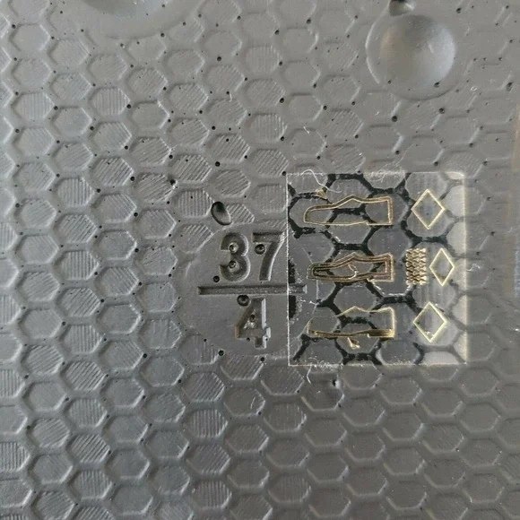 𝅺p448 Super Water Resistant Slide Sandal Women's 37/6.5 Contoured Footbed Black - Picture 7 of 7